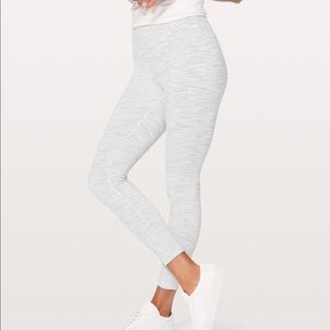 SOLD Lululemon wonder under high rise tight 25”